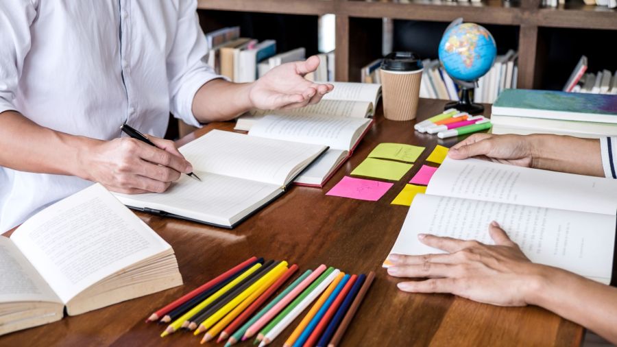 Tutoraggio accademico nelle principali discipline giuridico-economiche